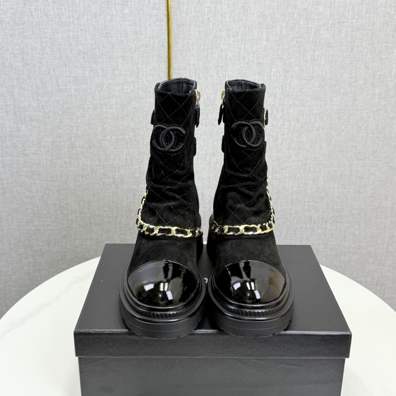 Ch**el boots